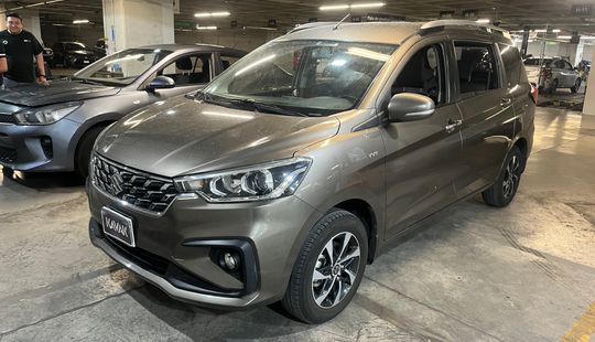 Suzuki • Ertiga