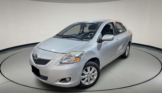 Toyota • Yaris