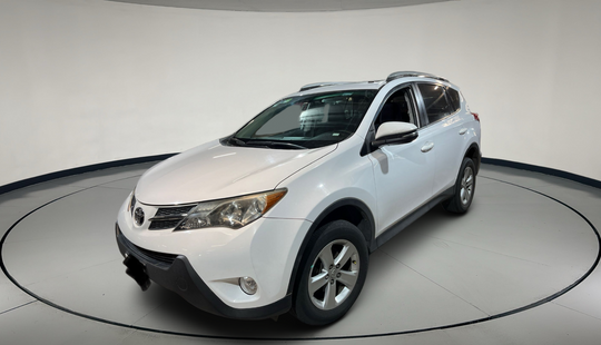 Toyota • RAV4