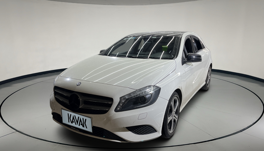 Mercedes Benz • Clase A