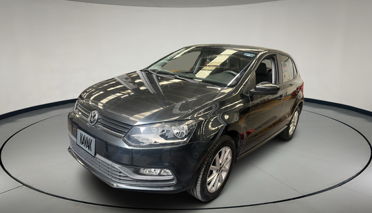 Volkswagen • Polo