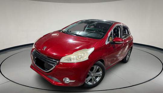 Peugeot • 208