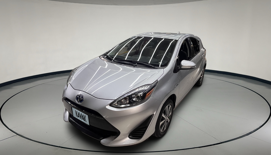 Toyota • Prius C