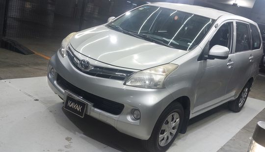 Toyota • Avanza