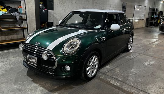 Mini • Cooper
