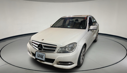 Mercedes Benz • Clase C