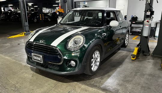 Mini • Cooper