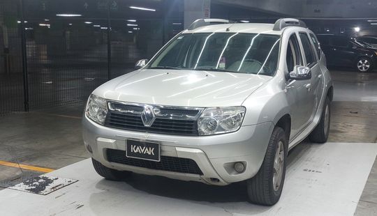 Renault • Duster