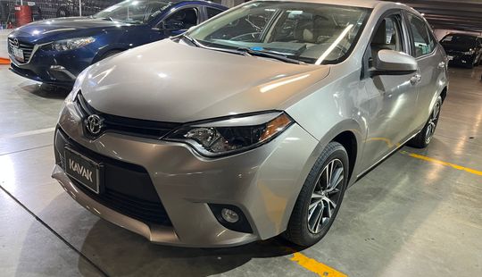 Toyota • Corolla