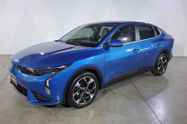 Kia · K3