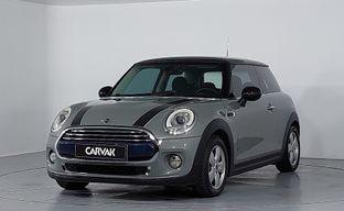 Mini • Cooper