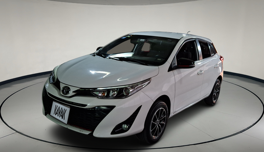 Toyota • Yaris