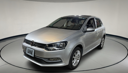 Volkswagen • Polo