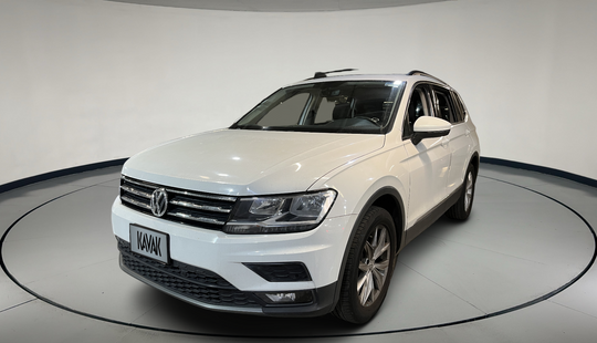 Volkswagen • Tiguan
