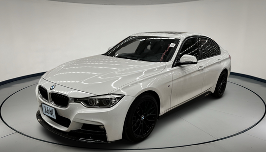 Bmw • Serie 3