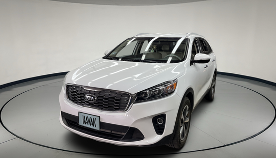 Kia • Sorento