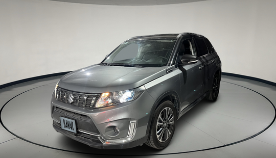 Suzuki • Vitara