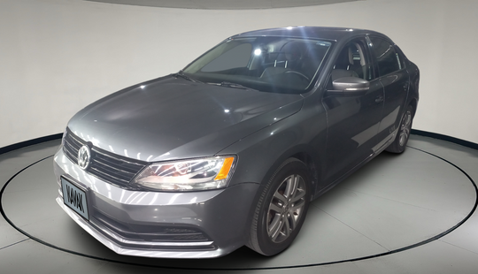 Volkswagen • Jetta