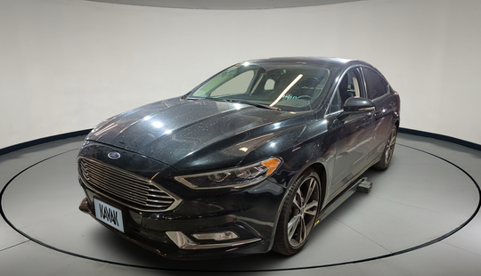 Ford • Fusion