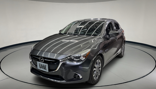 Mazda • Mazda 2
