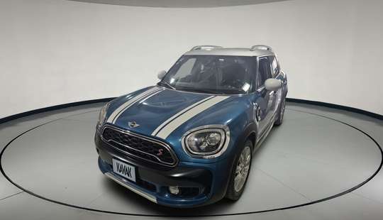 Mini • Countryman