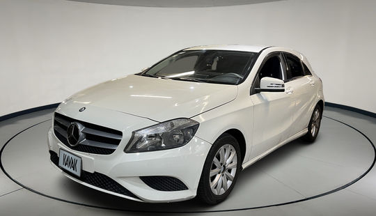 Mercedes Benz • Clase A