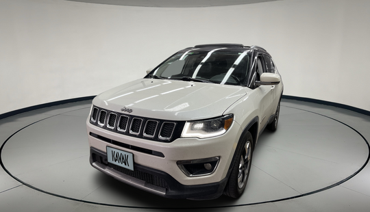 Jeep • Compass