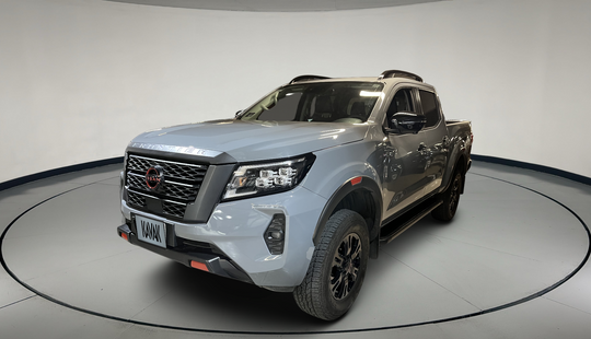 Nissan • Frontier