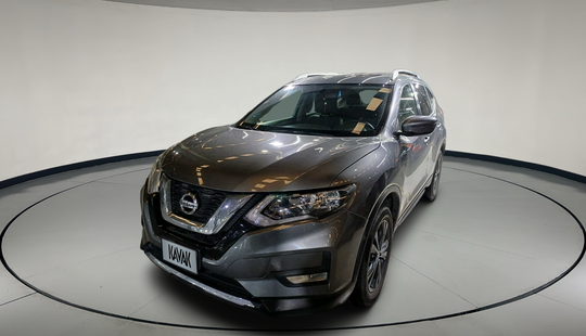 Nissan • X-Trail