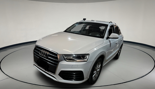 Audi • Q3