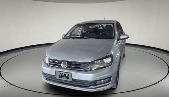 Volkswagen • Vento