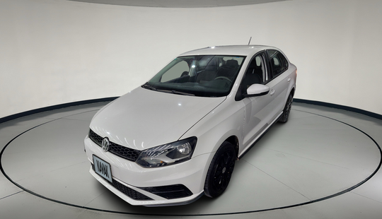 Volkswagen • Vento