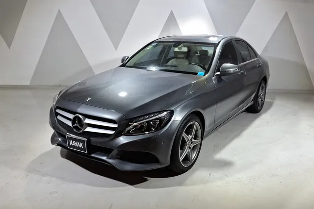 Mercedes Benz · Clase C