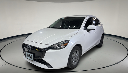 Mazda • Mazda 2