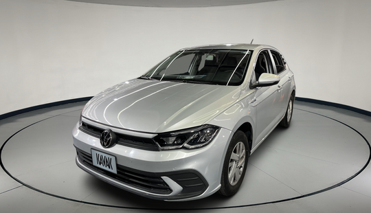 Volkswagen • Polo