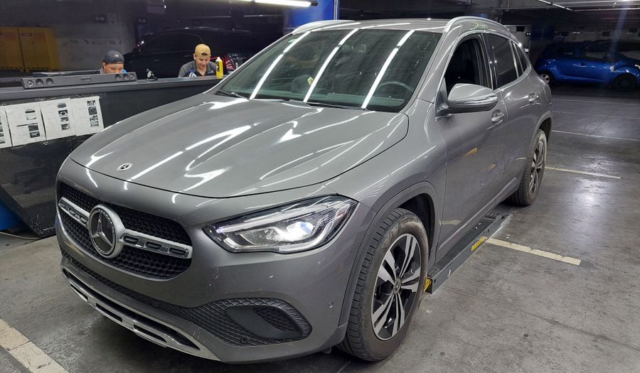 Mercedes Benz Clase Gla 1.3 200 PROGRESSIVE DCT Suv 2021