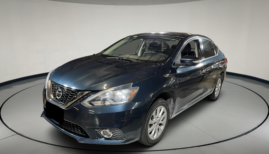 Nissan • Sentra