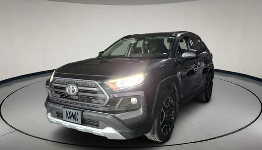 Toyota • RAV4