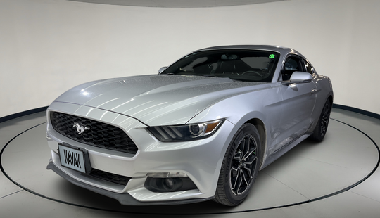 Ford • Mustang