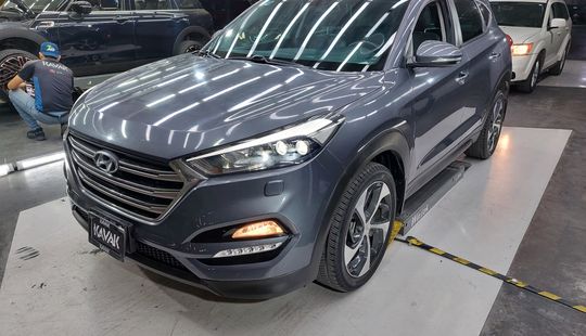 Hyundai • Tucson