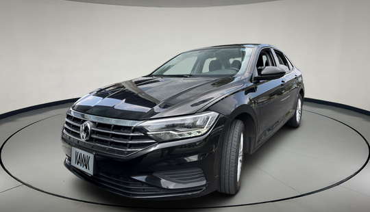 Volkswagen • Jetta