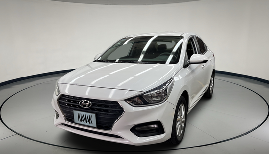 Hyundai • Accent