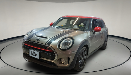 Mini • Clubman