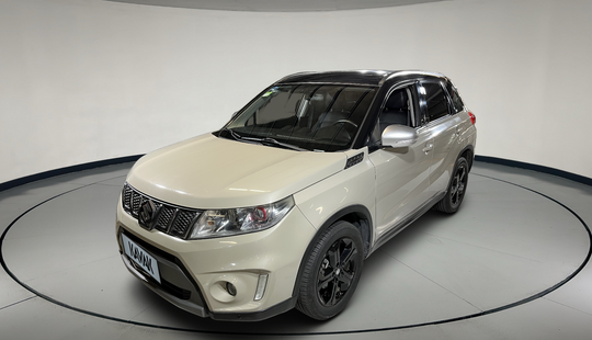 Suzuki • Vitara