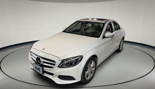 Mercedes Benz • Clase C