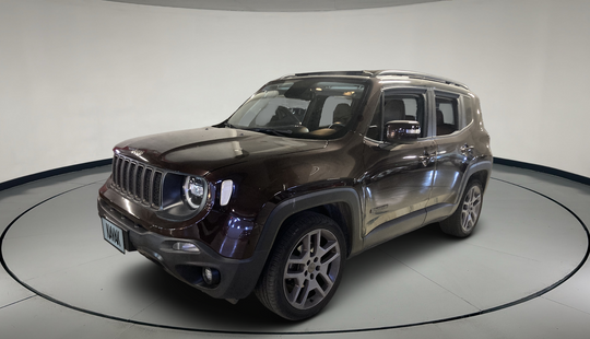 2022 • 44,000 km • Automático