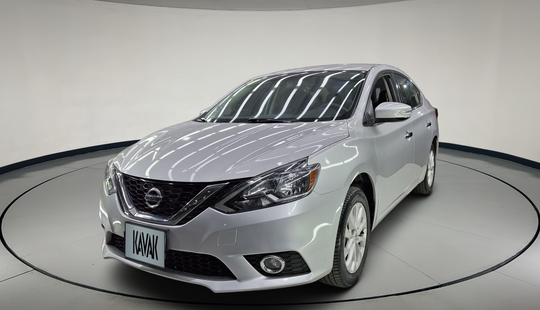 Nissan • Sentra