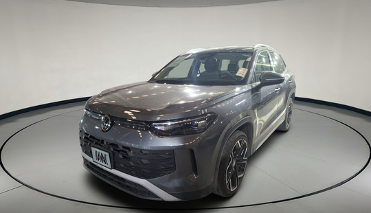 Volkswagen • Tiguan