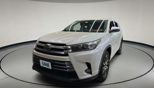 Toyota • Highlander