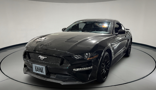 Ford • Mustang